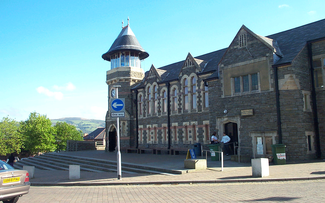 Town Centre, Caerphilly - Camlins